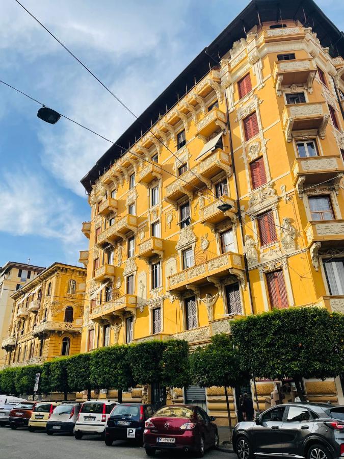 Appartamento retrò-chic in La Spezia Exterior foto