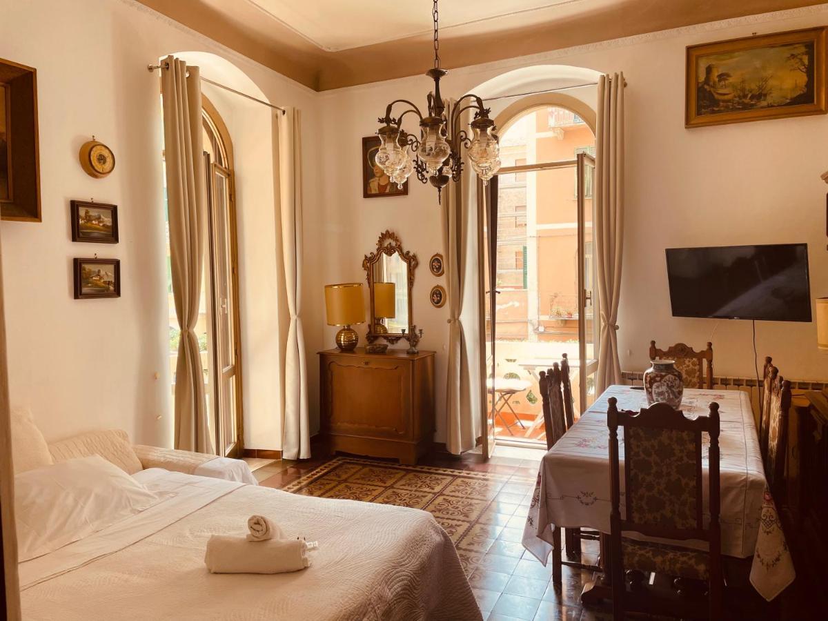 Appartamento retrò-chic in La Spezia Exterior foto