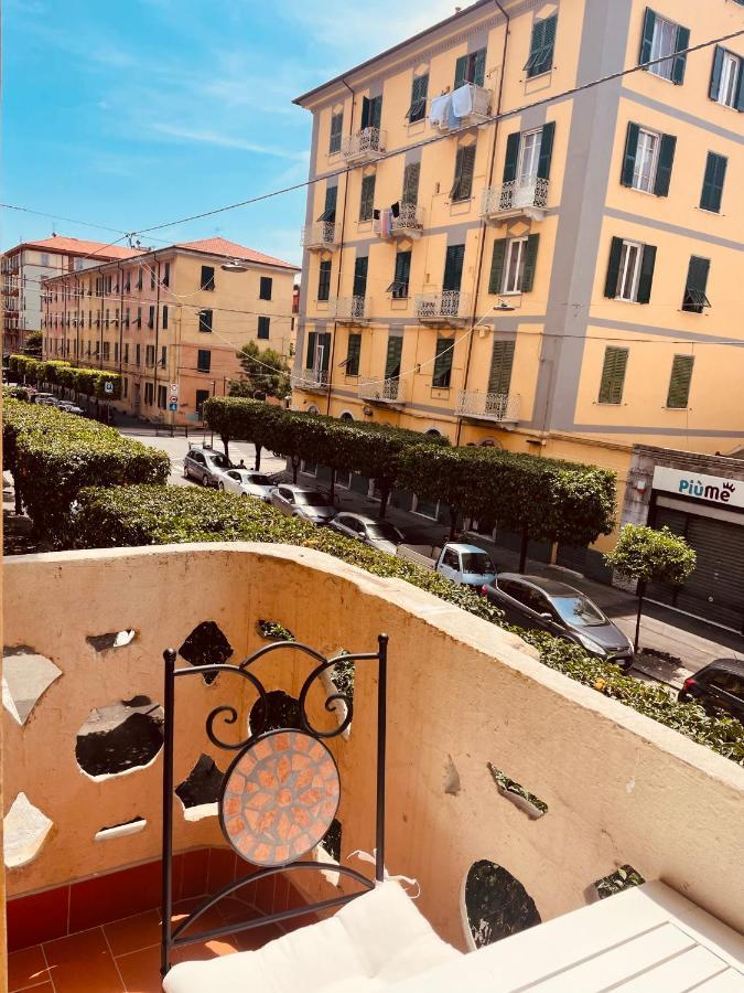Appartamento retrò-chic in La Spezia Exterior foto