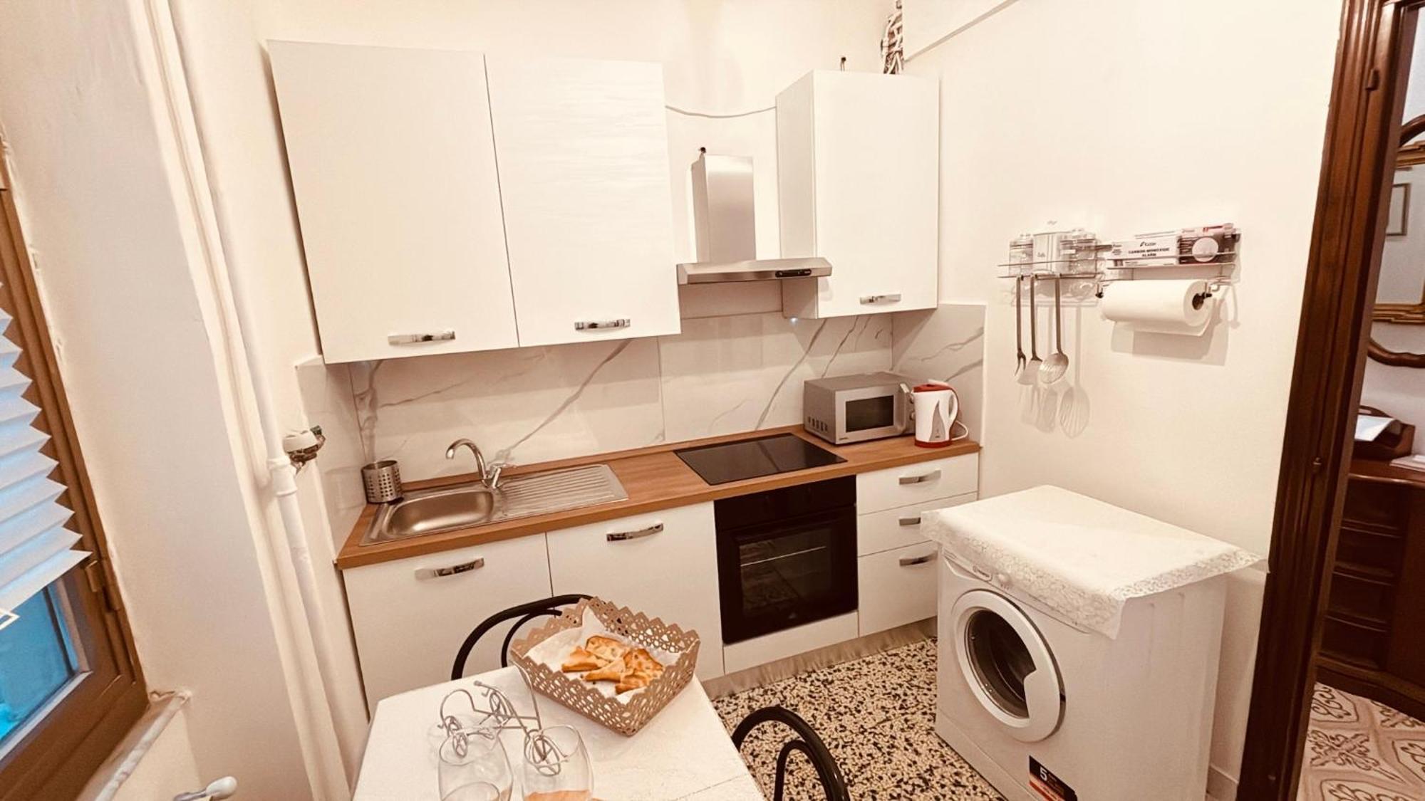 Appartamento retrò-chic in La Spezia Exterior foto